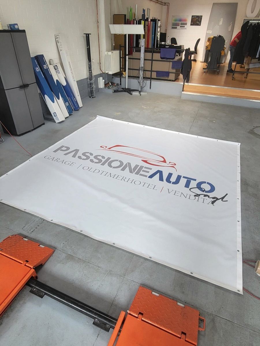 Banner in PVC: Vantaggi, Tipi e Prezzi in Ticino (foto 4)