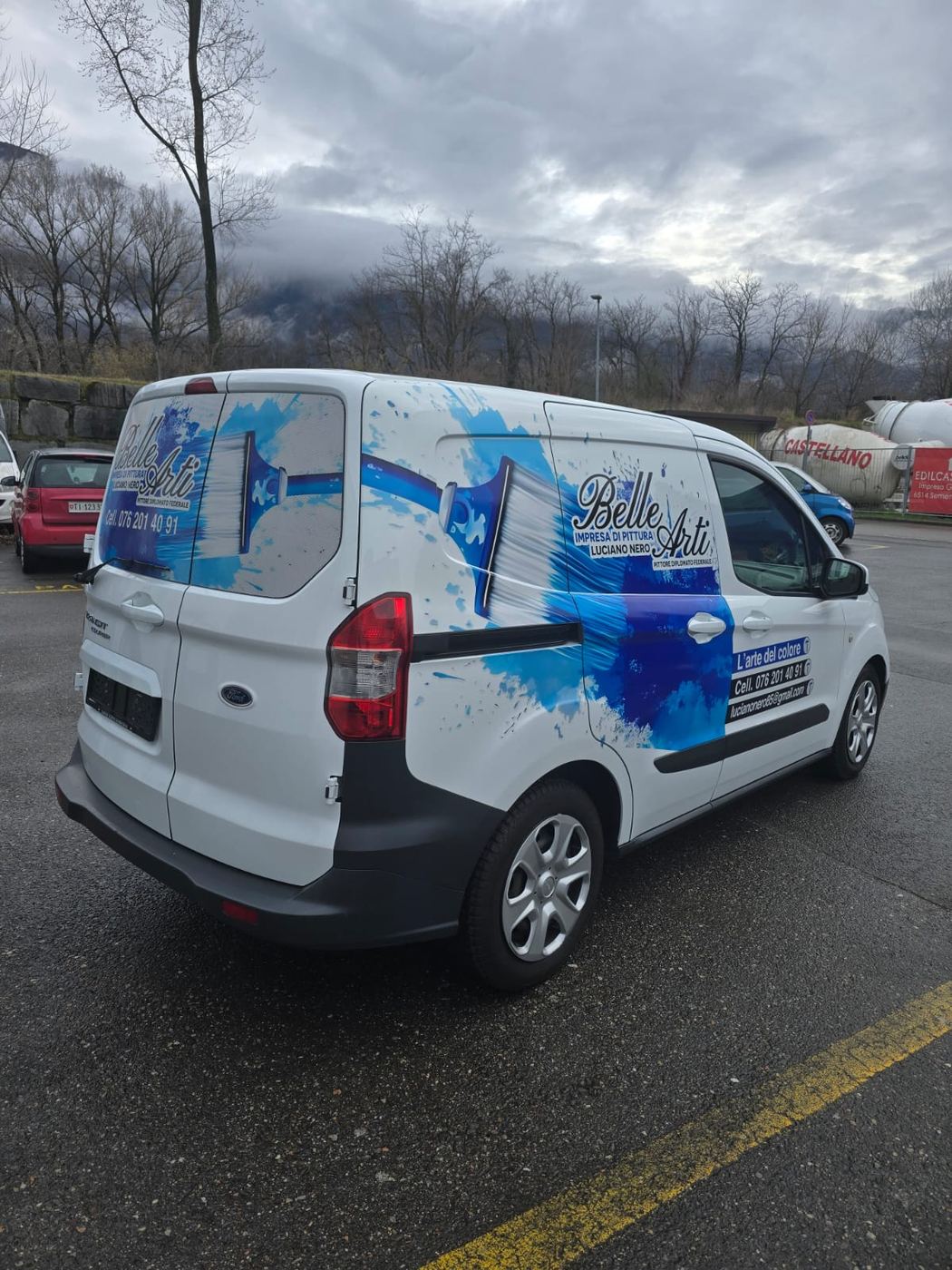 Decorazione furgone aziendale: il caso reale