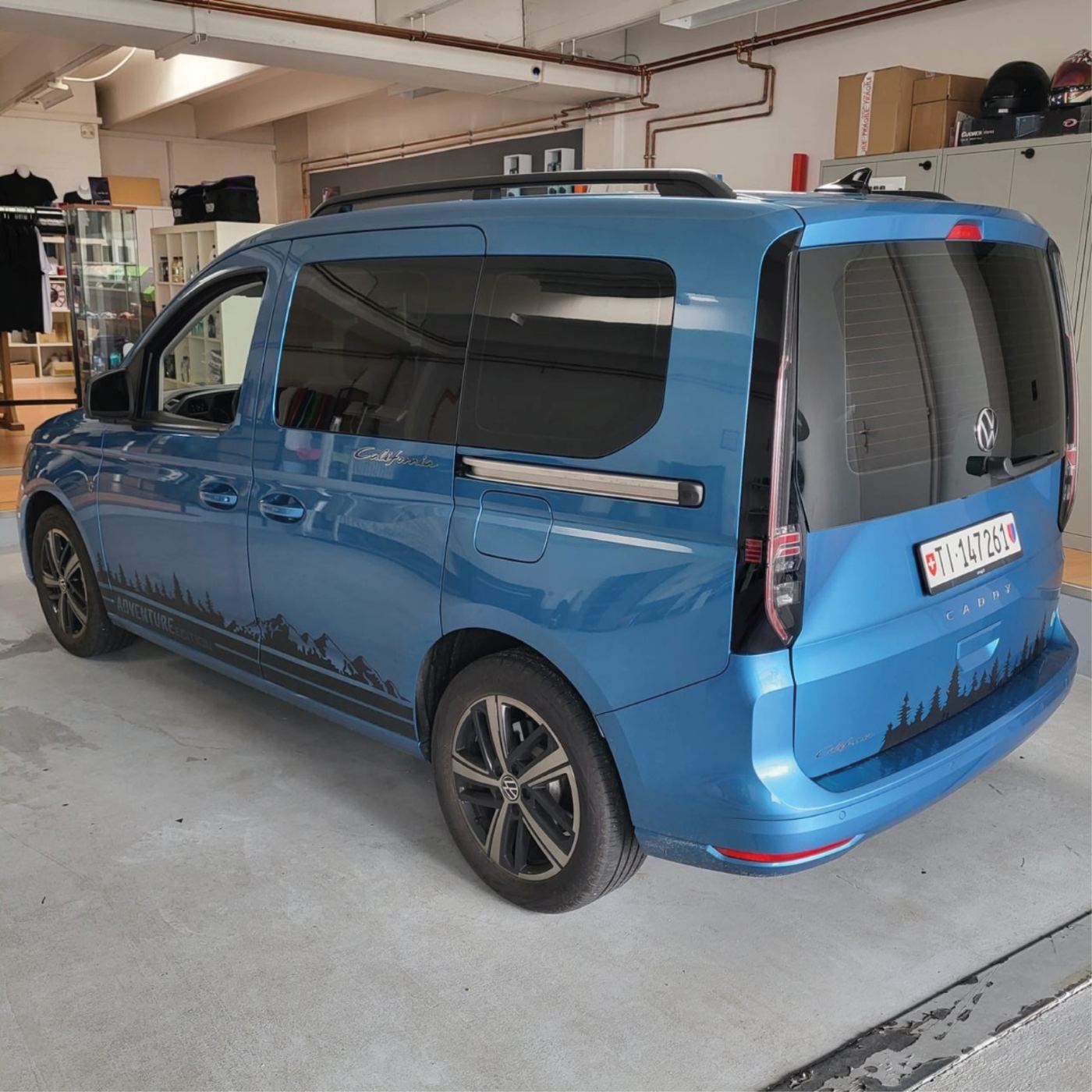 Oscuramento vetri auto in Ticino: legge e prezzi