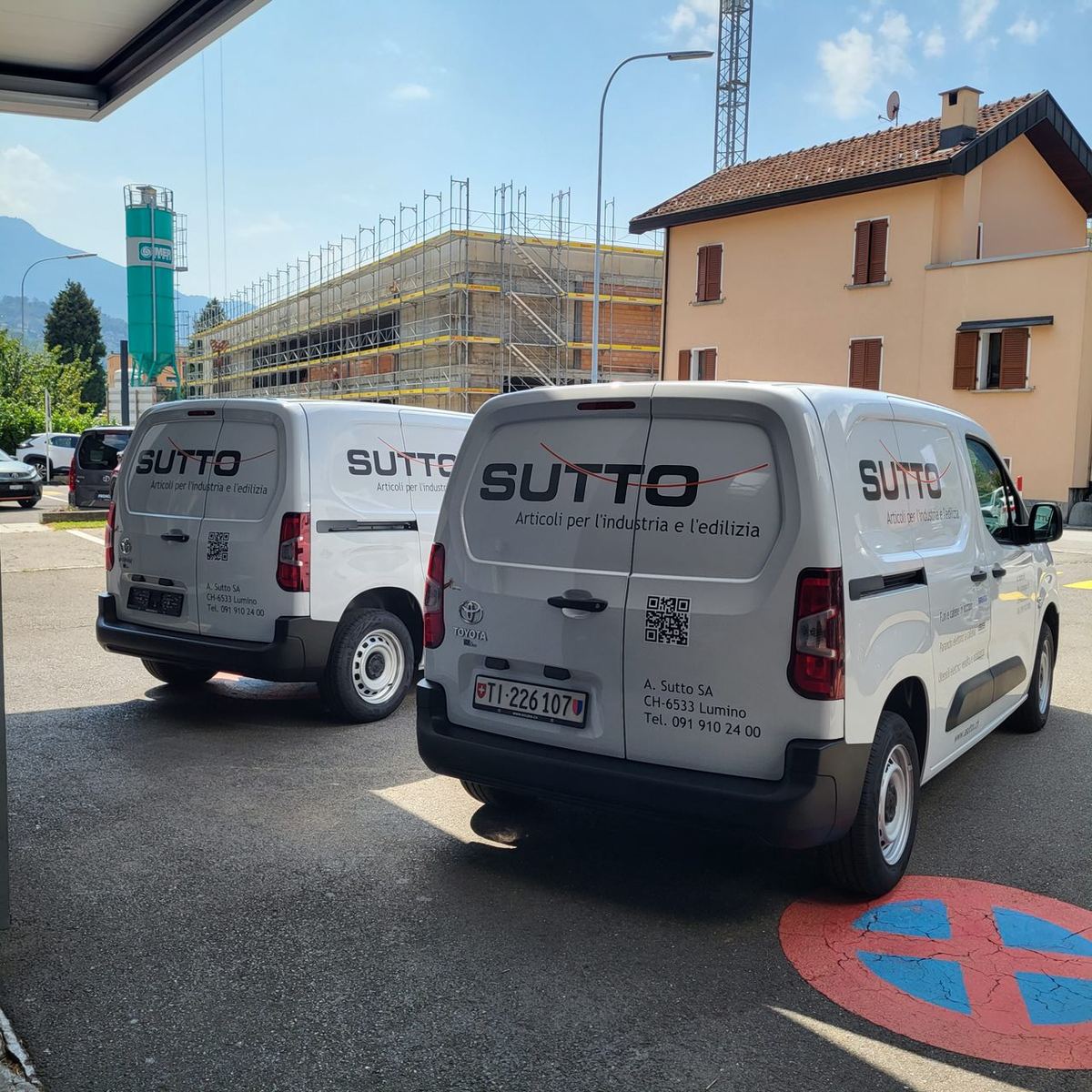 Lavoro di Decorazione veicoli realizzato da VAM Deco in Ticino (foto 7)