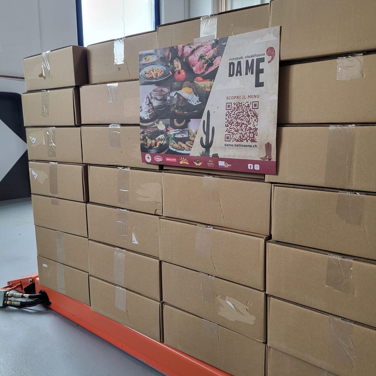 Lavoro di Papierdruck im Tessin: realizzato da VAM Deco in Ticino (foto 1)